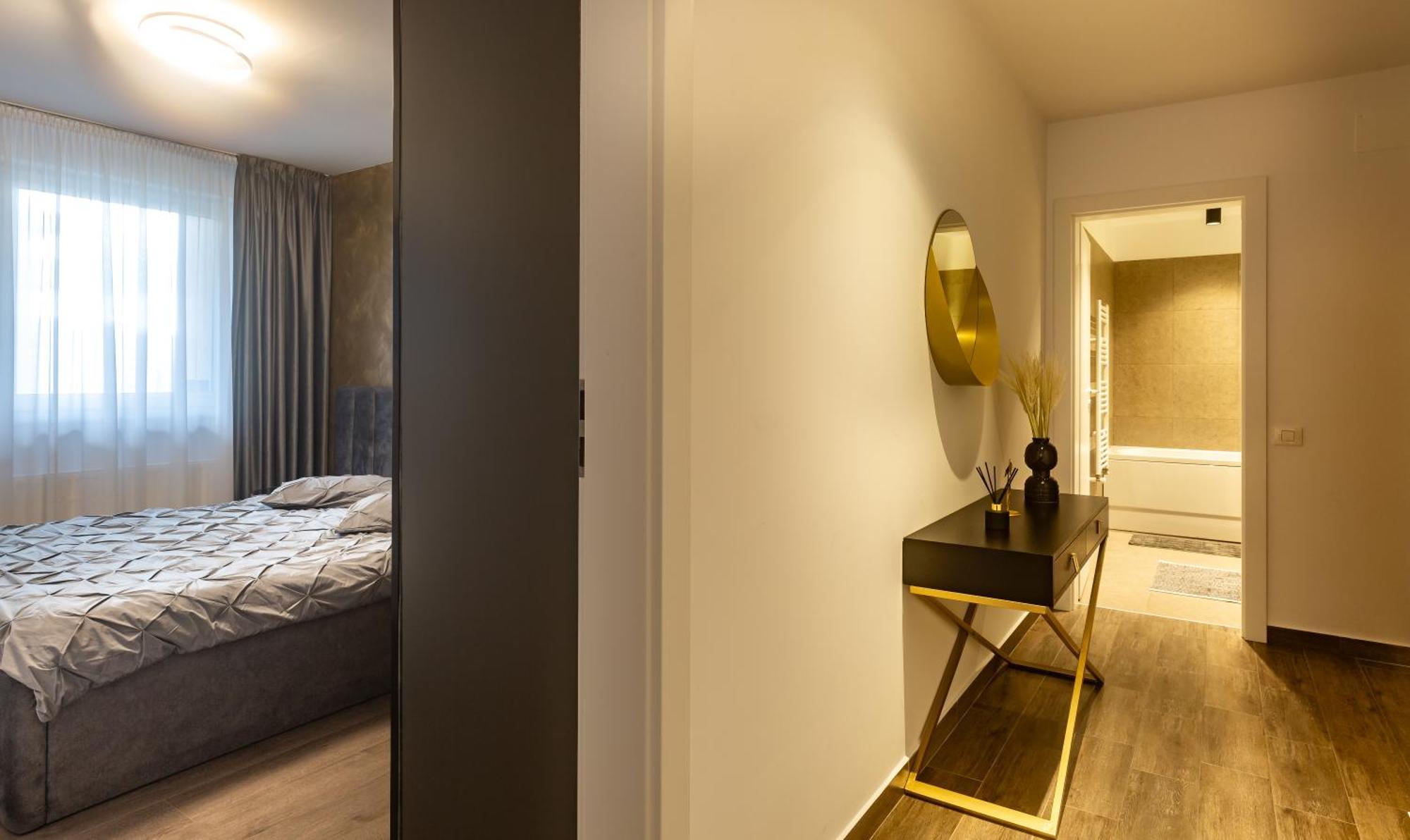 Carpatilor Apart Hotel Braşov Extérieur photo