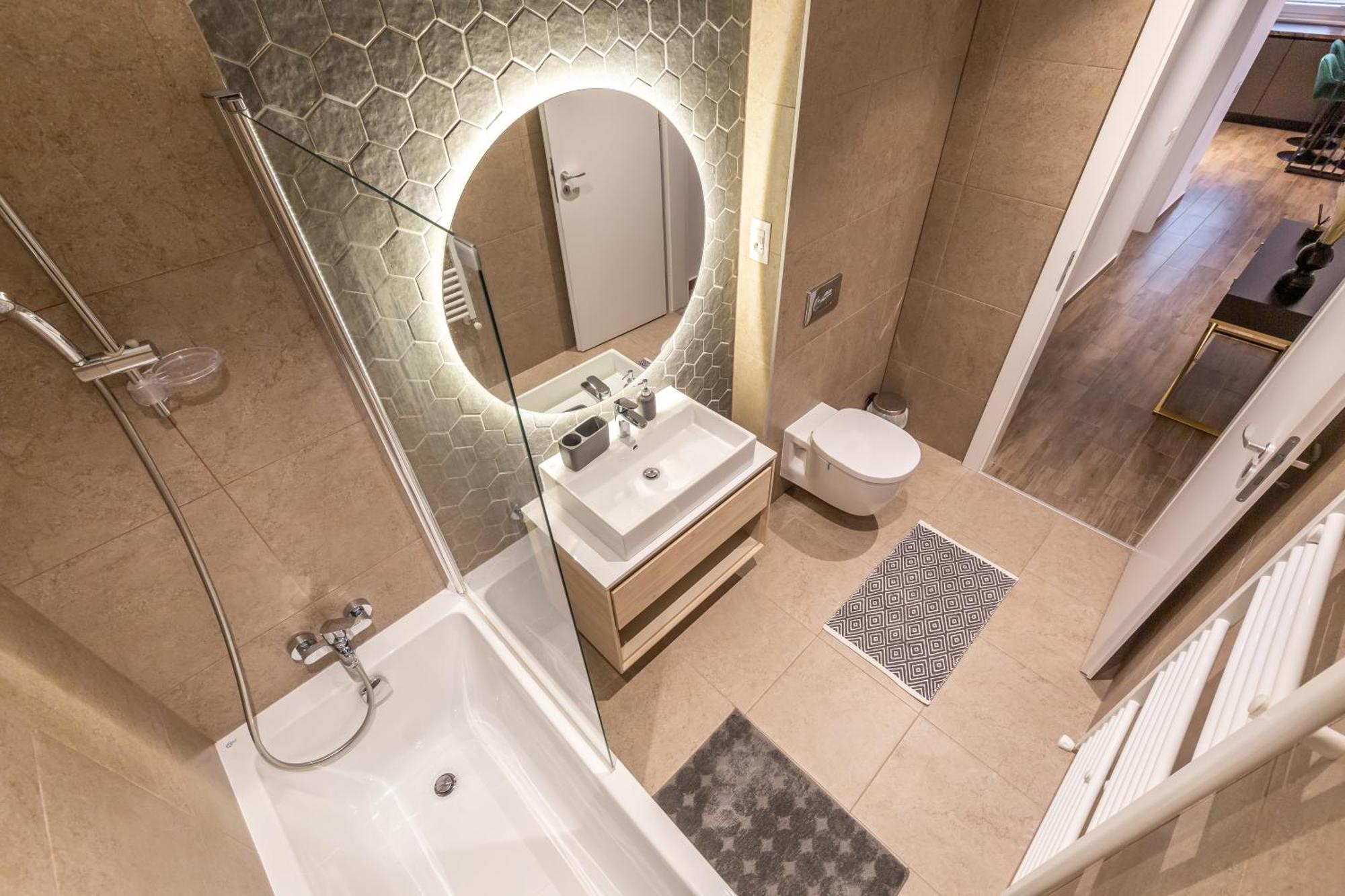 Carpatilor Apart Hotel Braşov Extérieur photo